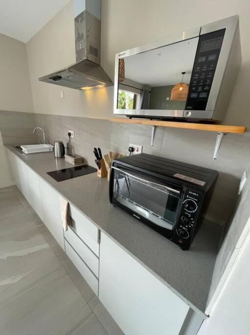 Bois Mapou Self Catering Apartments Unit 201 Rivière Noire Kültér fotó